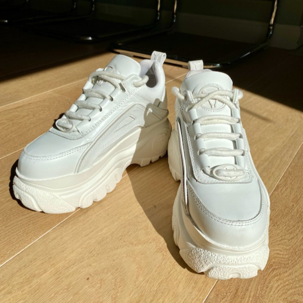 Windsor Smith Lupe Sneaker US Women's 7 White Platform Leather Chunky Platform